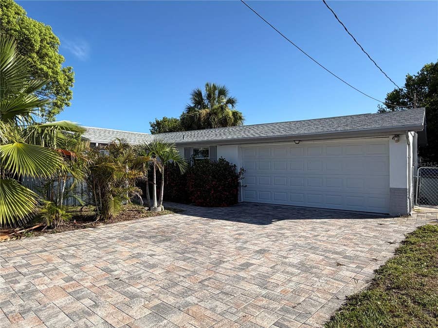 Property photo for 5711 BAROQUE DRIVE, Holiday, FL