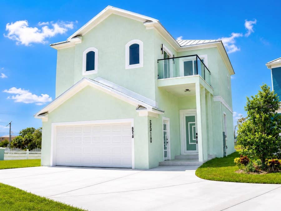 Property photo for 6510 SIMONE SHORES CIR, Apollo Beach, FL