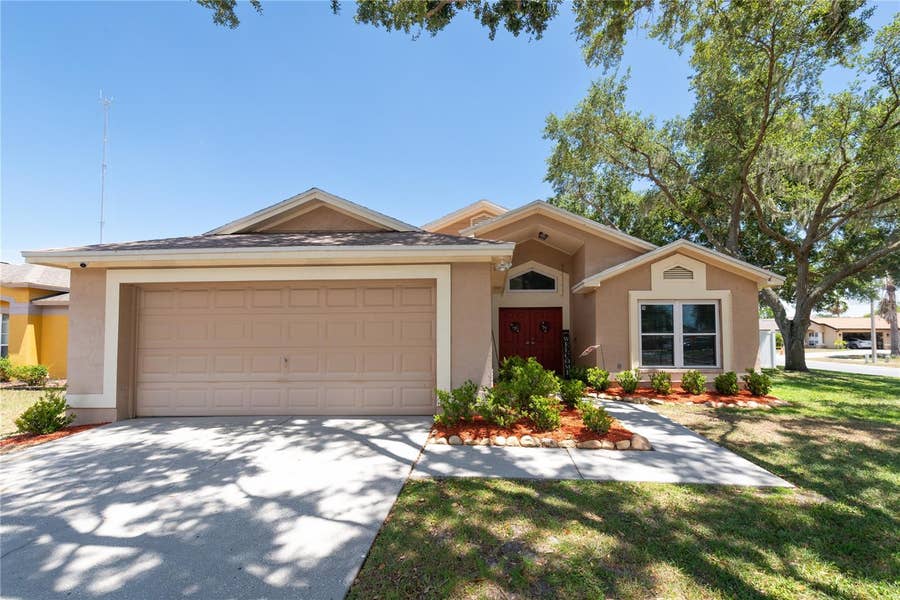 Property photo for 10626 FOXCREST WAY, Riverview, FL