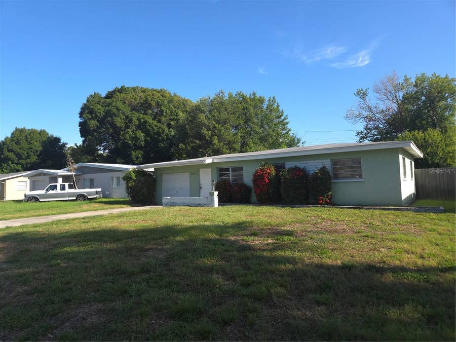 Property photo for 2913 ENGLEWOOD DRIVE, Largo, FL