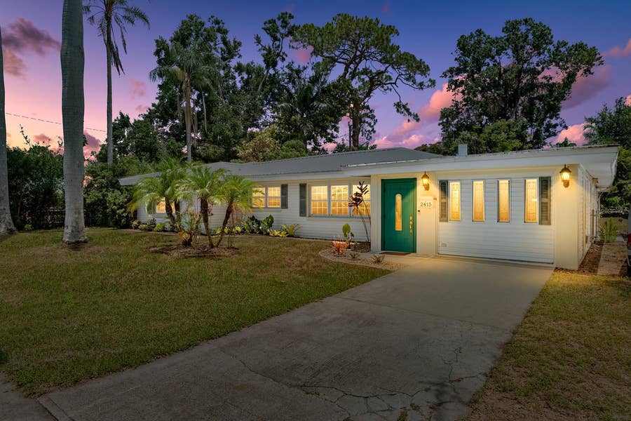 Property photo for 2415 2ND AVENUE E, Bradenton, FL