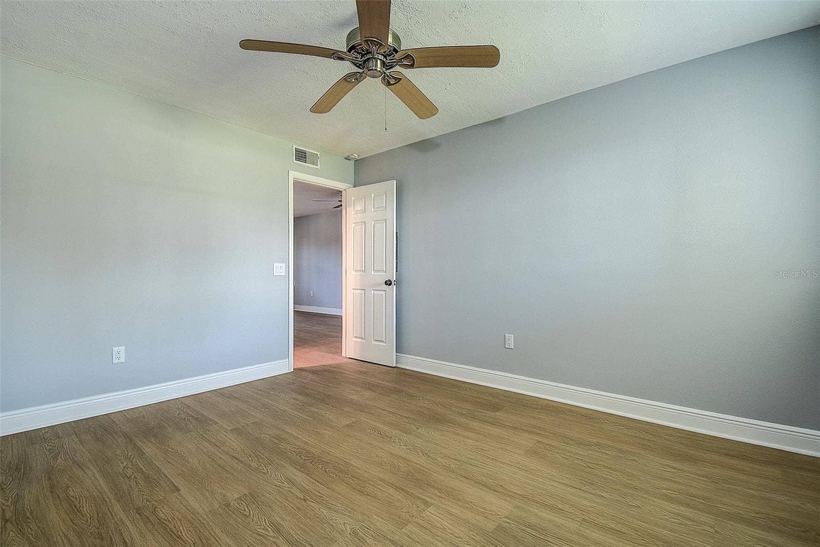 1819 SHORE DRIVE S, #110, South Pasadena, FL 33707 Primary Bedroom