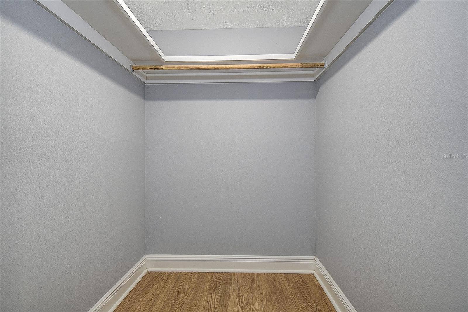 1819 SHORE DRIVE S, #110, South Pasadena, FL 33707 Primary Bedroom Walk In Closet