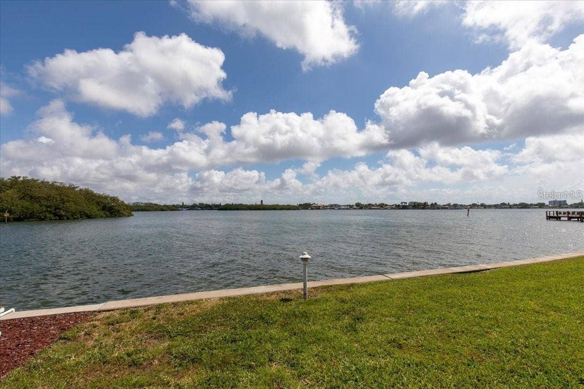 1819 SHORE DRIVE S, #110, South Pasadena, FL 33707 1819 SHORE DRIVE S, #110, South Pasadena, FL 33707