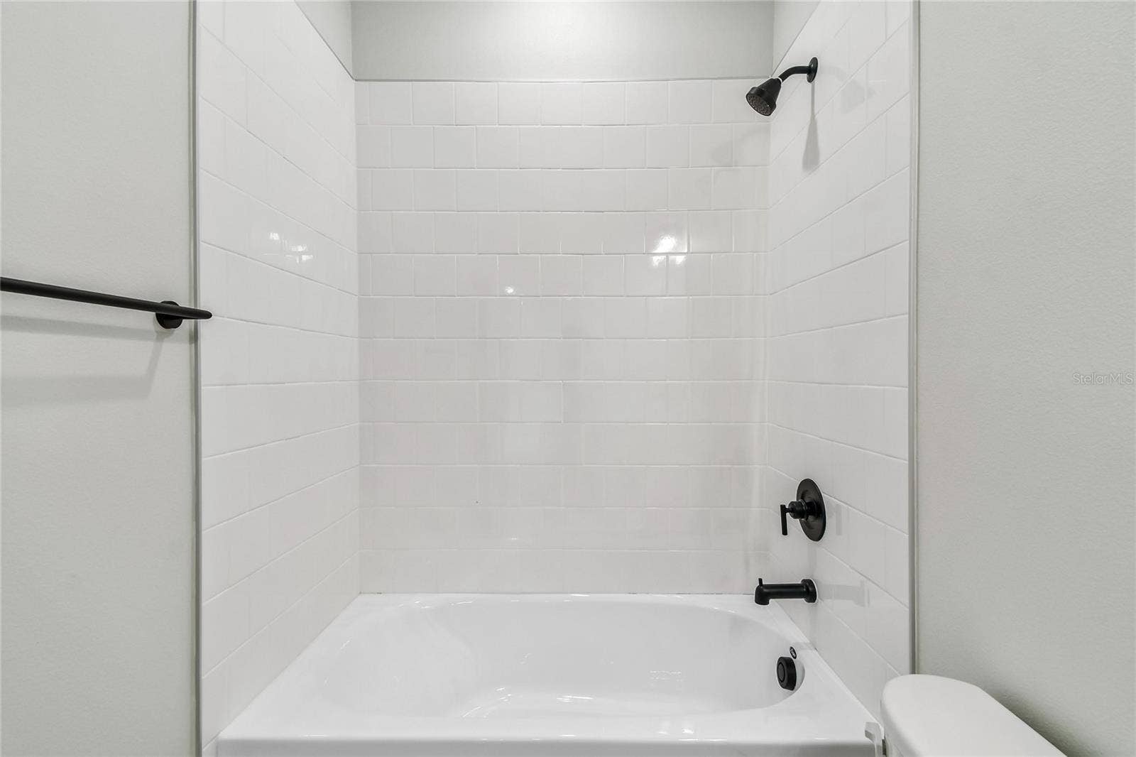 5735 LEAFLET TRAIL, Mount Dora, FL 32757