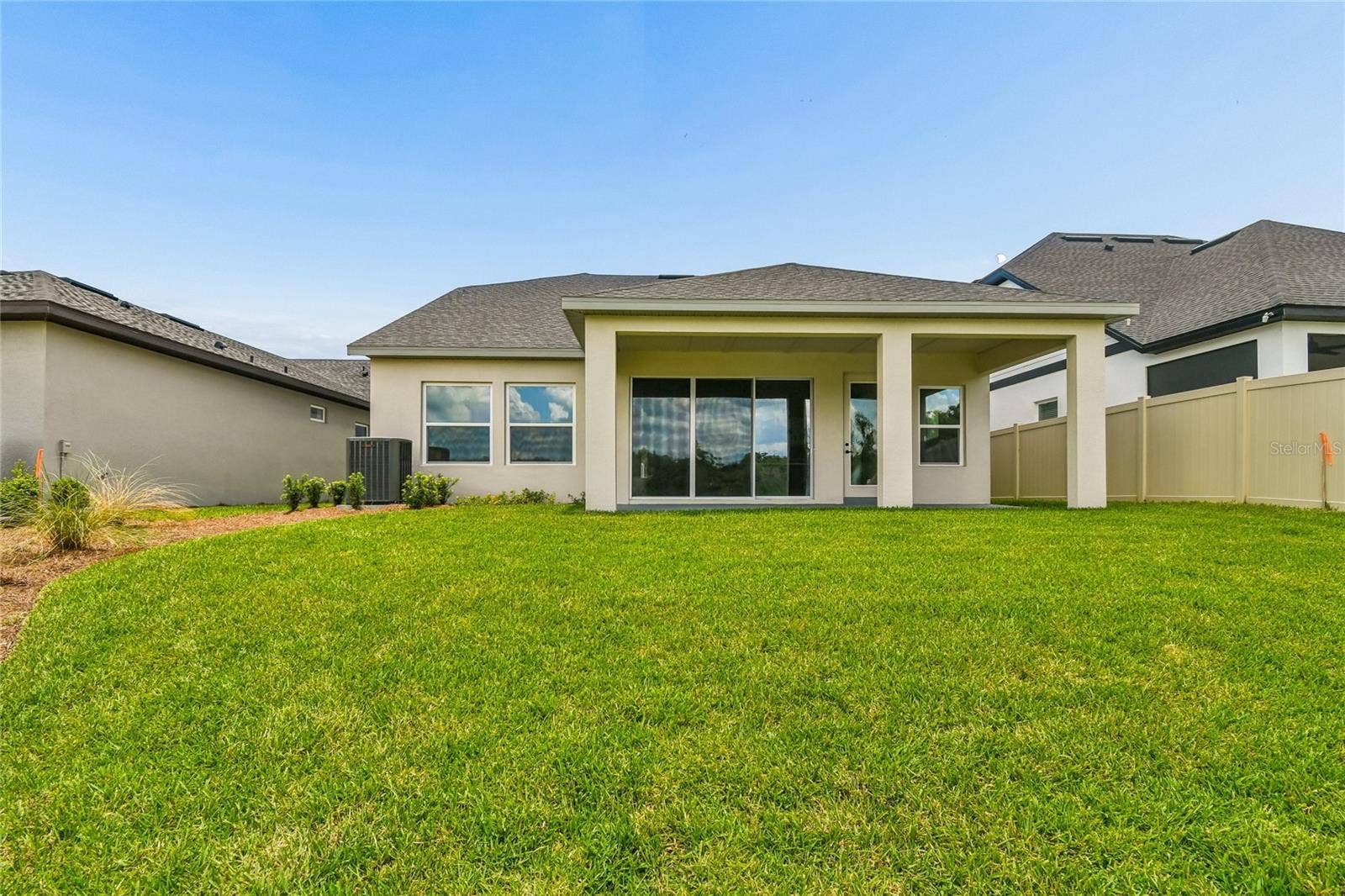 5735 LEAFLET TRAIL, Mount Dora, FL 32757