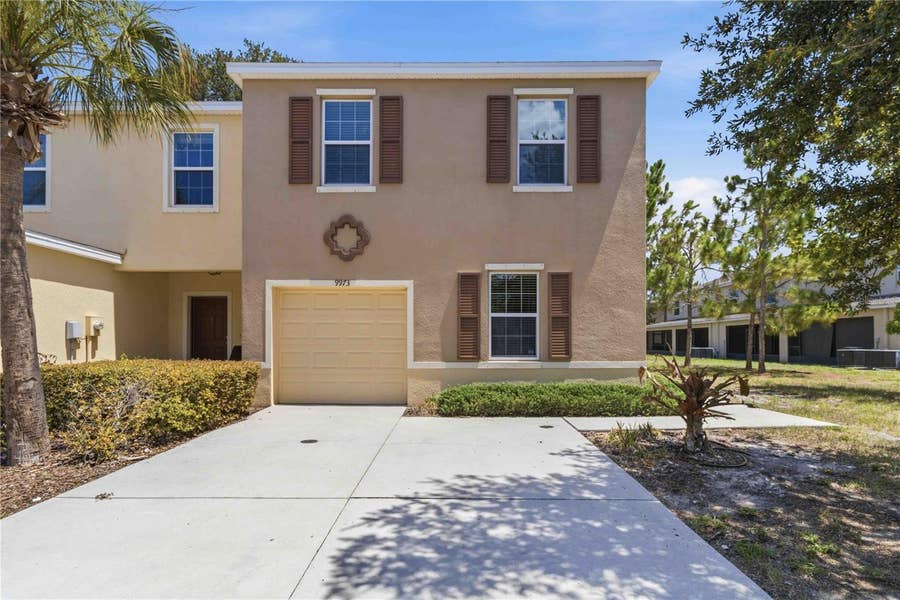 Property photo for 9973 HOUND CHASE DRIVE, Gibsonton, FL