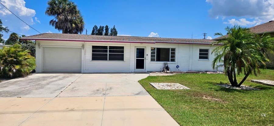 Property photo for Palmetto, FL