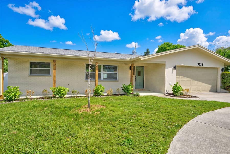Property photo for 3538 SHADY BLUFF DRIVE, Largo, FL