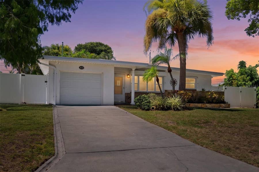 Property photo for 14480 120TH AVENUE, Largo, FL