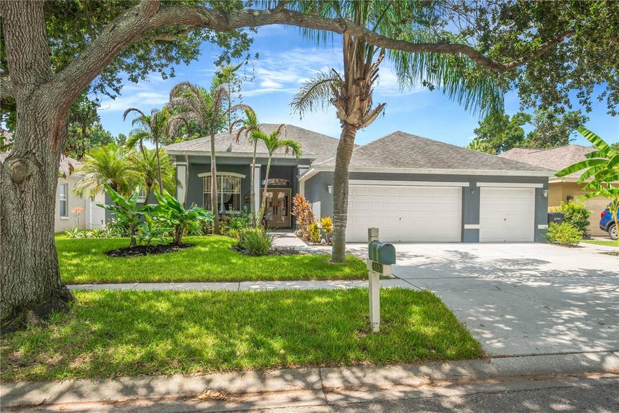 Property photo for 1128 LUMSDEN TRACE CIRCLE, Valrico, FL