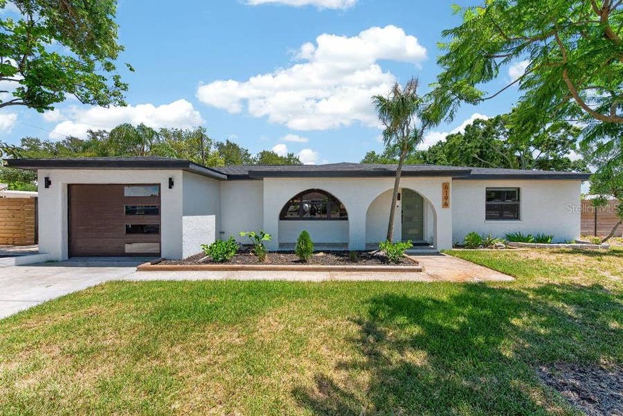 Property photo for 6196 44TH AVENUE N, St Petersburg, FL