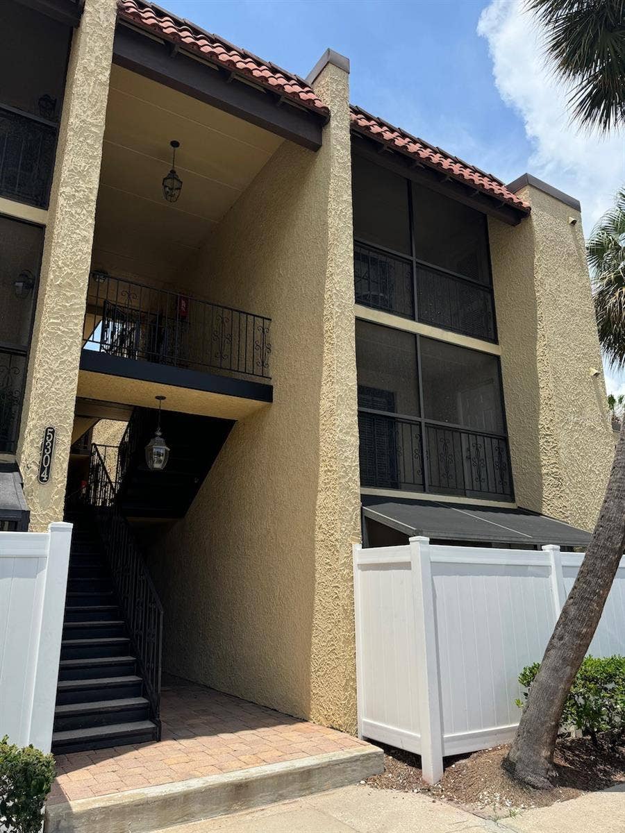Property photo for 5304 W KENNEDY BOULEVARD, #205, Tampa, FL