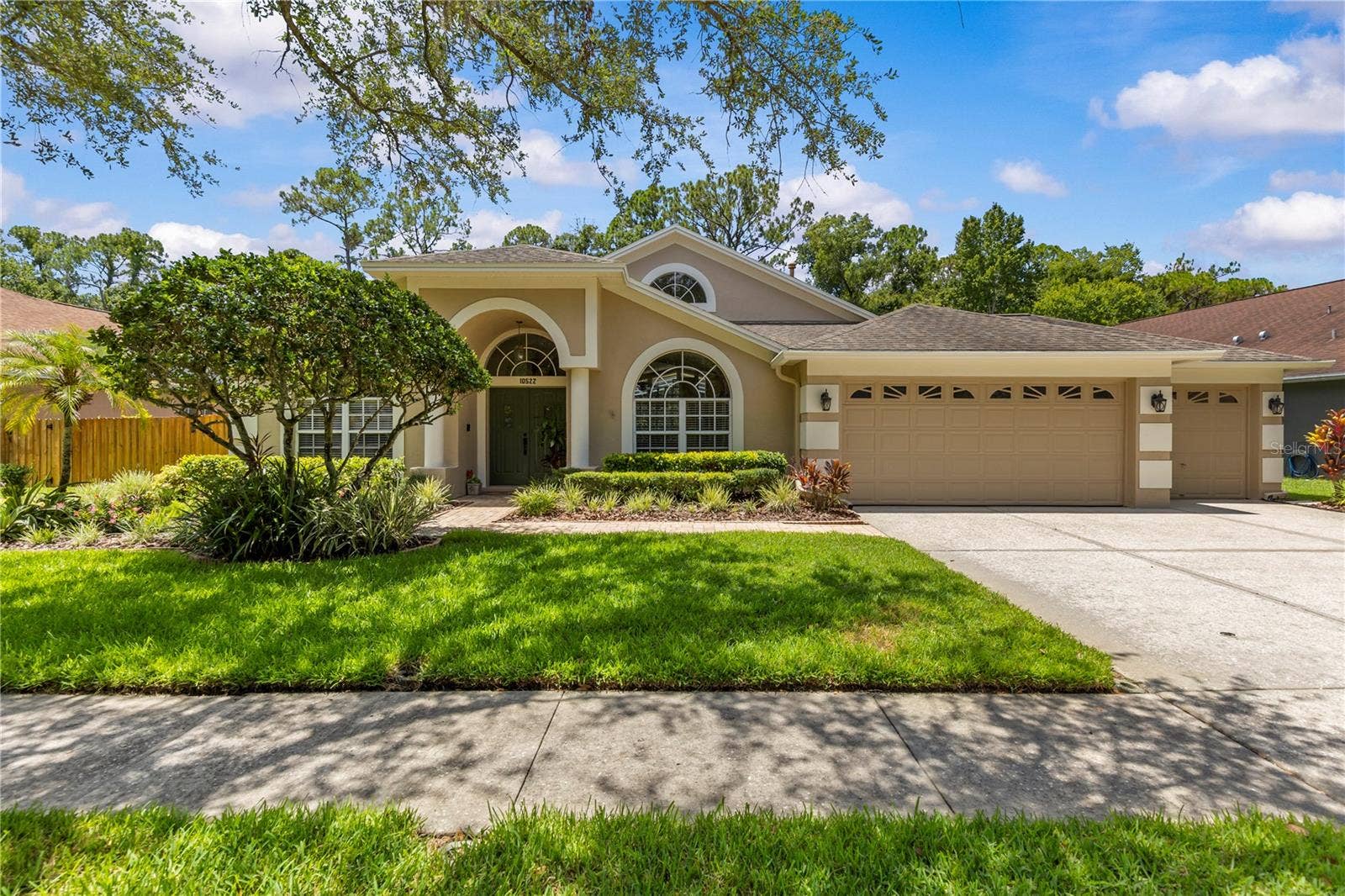 10522 CHAMBERS DRIVE, Tampa, FL 33626 10522 CHAMBERS DRIVE, Tampa, FL 33626
