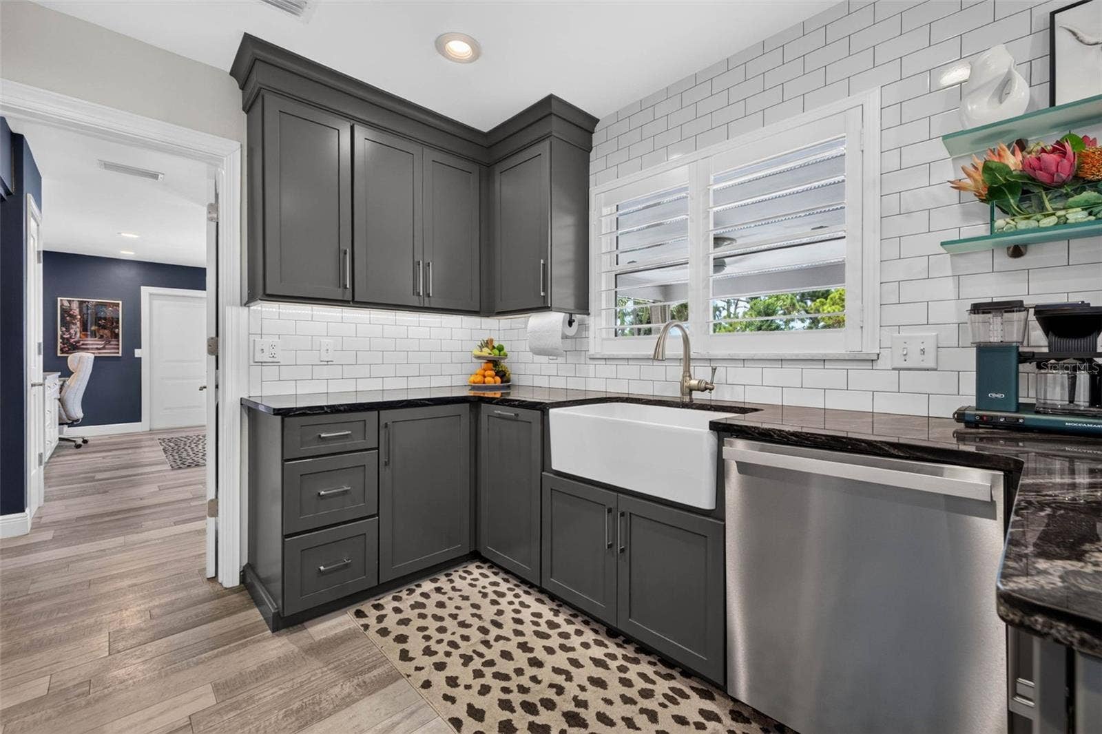 616 PINELAND AVENUE, Belleair, FL 33756 Kitchen