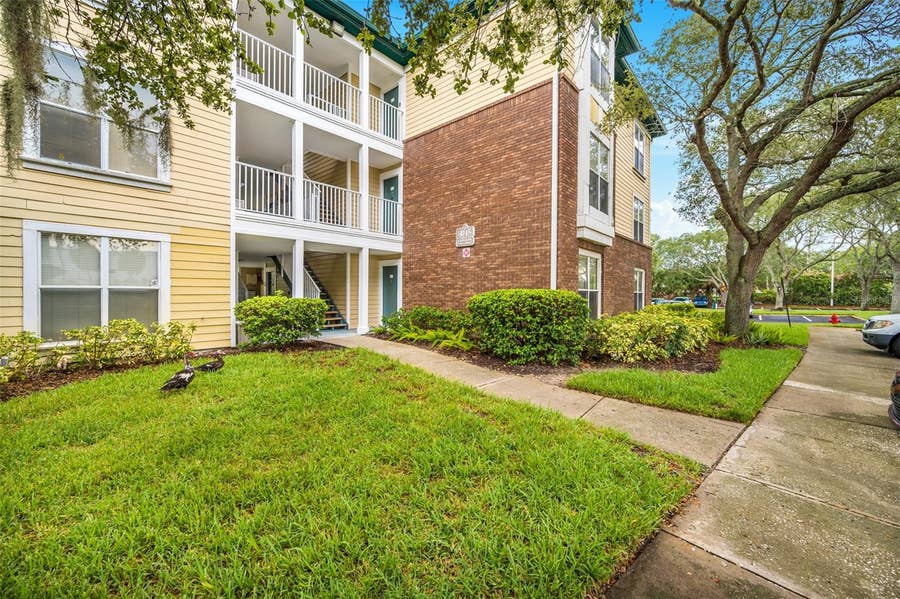 Property photo for 4115 CHATHAM OAK COURT, #209, Tampa, FL