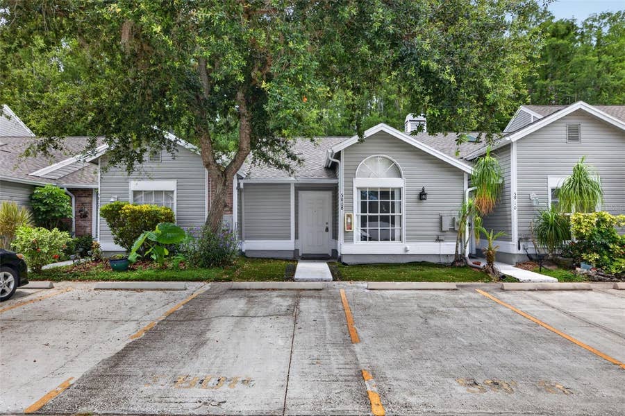 Property photo for 5808 RED CEDAR LANE, Tampa, FL