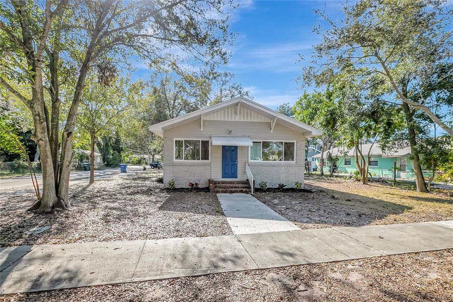 Property photo for 703 16TH AVENUE NW, Largo, FL