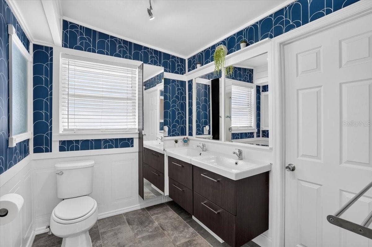 1520 60TH STREET S, Gulfport, FL 33707 1520 60TH STREET S, Gulfport, FL 33707