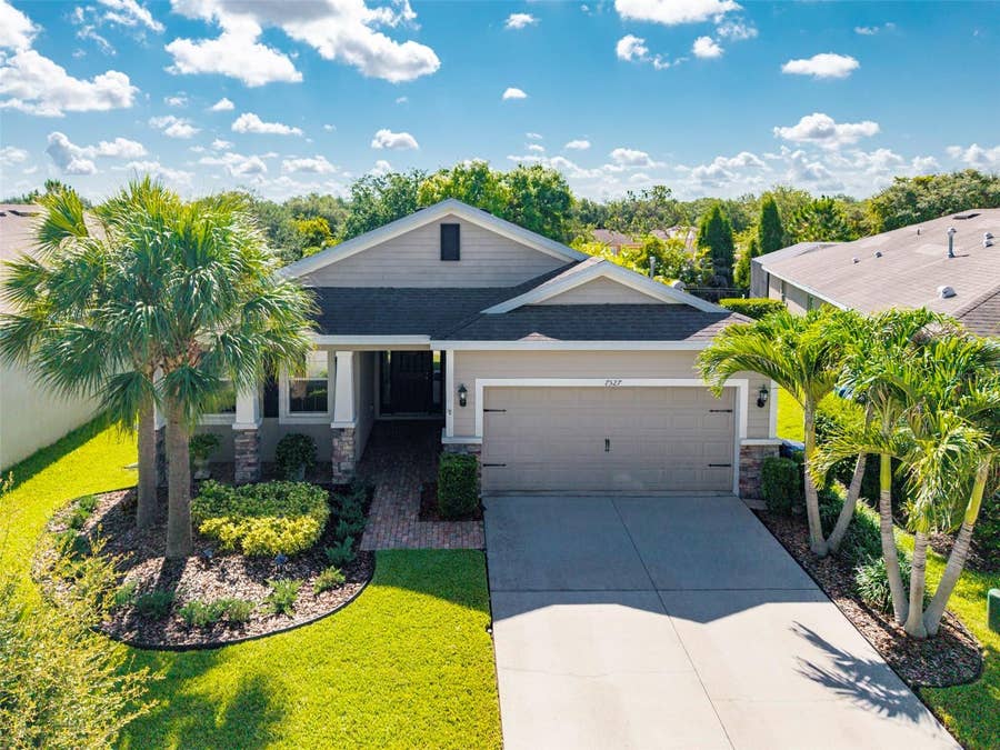 Property photo for 7527 LANTERN PARK AVENUE, Apollo Beach, FL