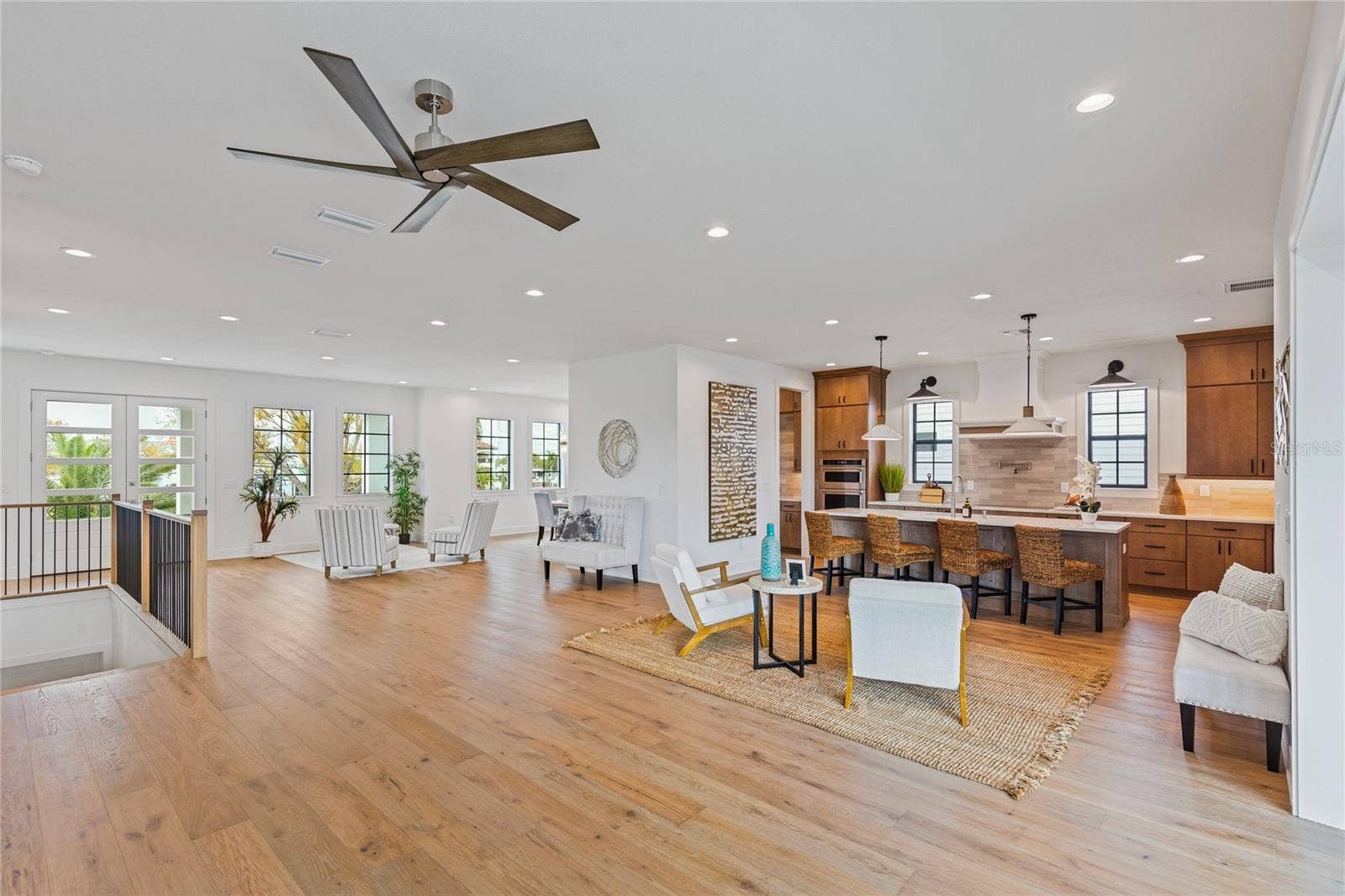 220 90TH AVENUE NE, St Petersburg, FL 33702 220 90TH AVENUE NE, St Petersburg, FL 33702