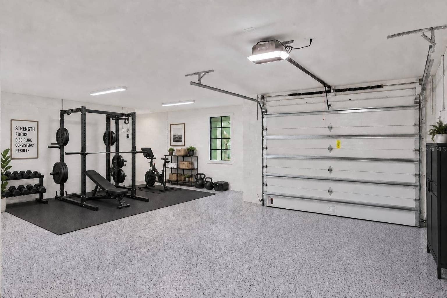 220 90TH AVENUE NE, St Petersburg, FL 33702 220 90TH AVENUE NE, St Petersburg, FL 33702