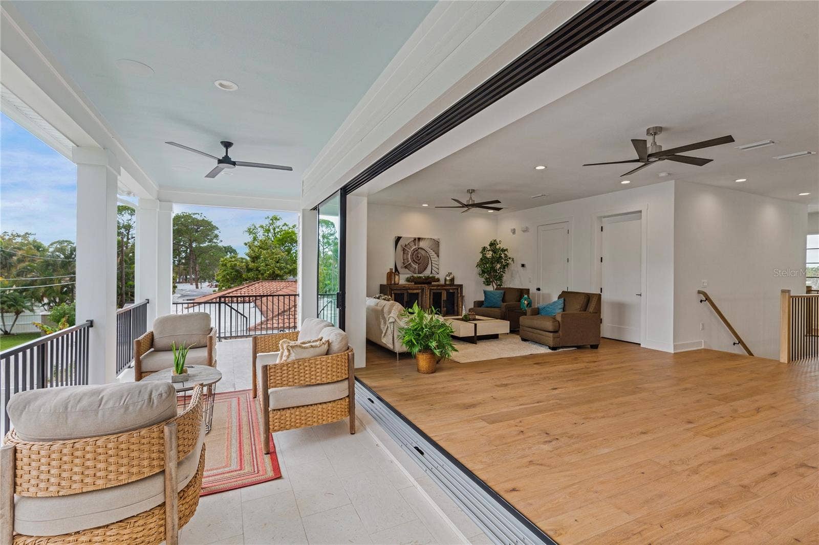 220 90TH AVENUE NE, St Petersburg, FL 33702 220 90TH AVENUE NE, St Petersburg, FL 33702