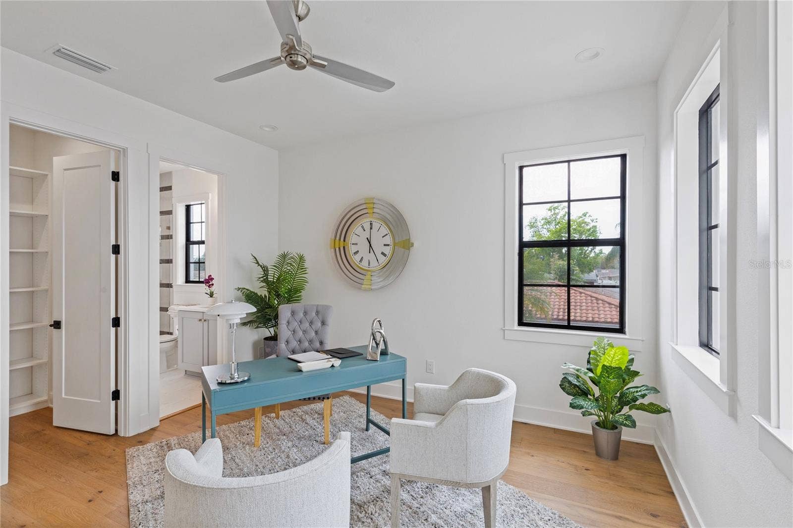 220 90TH AVENUE NE, St Petersburg, FL 33702 220 90TH AVENUE NE, St Petersburg, FL 33702