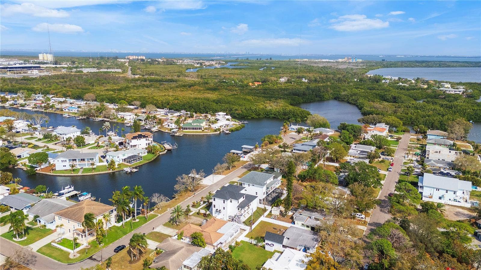 220 90TH AVENUE NE, St Petersburg, FL 33702 220 90TH AVENUE NE, St Petersburg, FL 33702