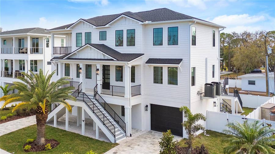 Property photo for 220 90TH AVENUE NE, St Petersburg, FL