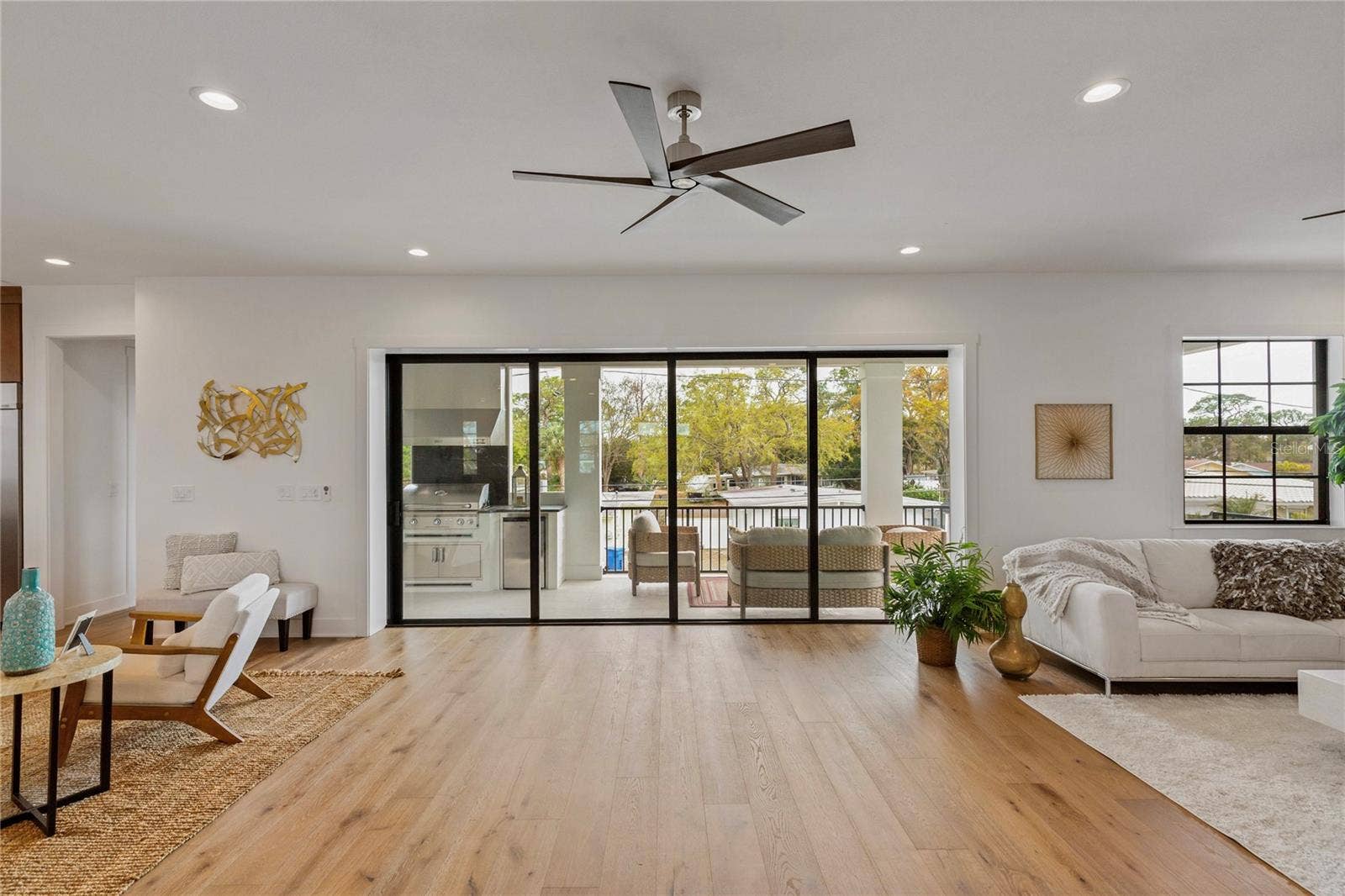 220 90TH AVENUE NE, St Petersburg, FL 33702 220 90TH AVENUE NE, St Petersburg, FL 33702
