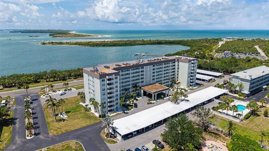 Property photo for 9 FORBES PLACE, #108, Dunedin, FL