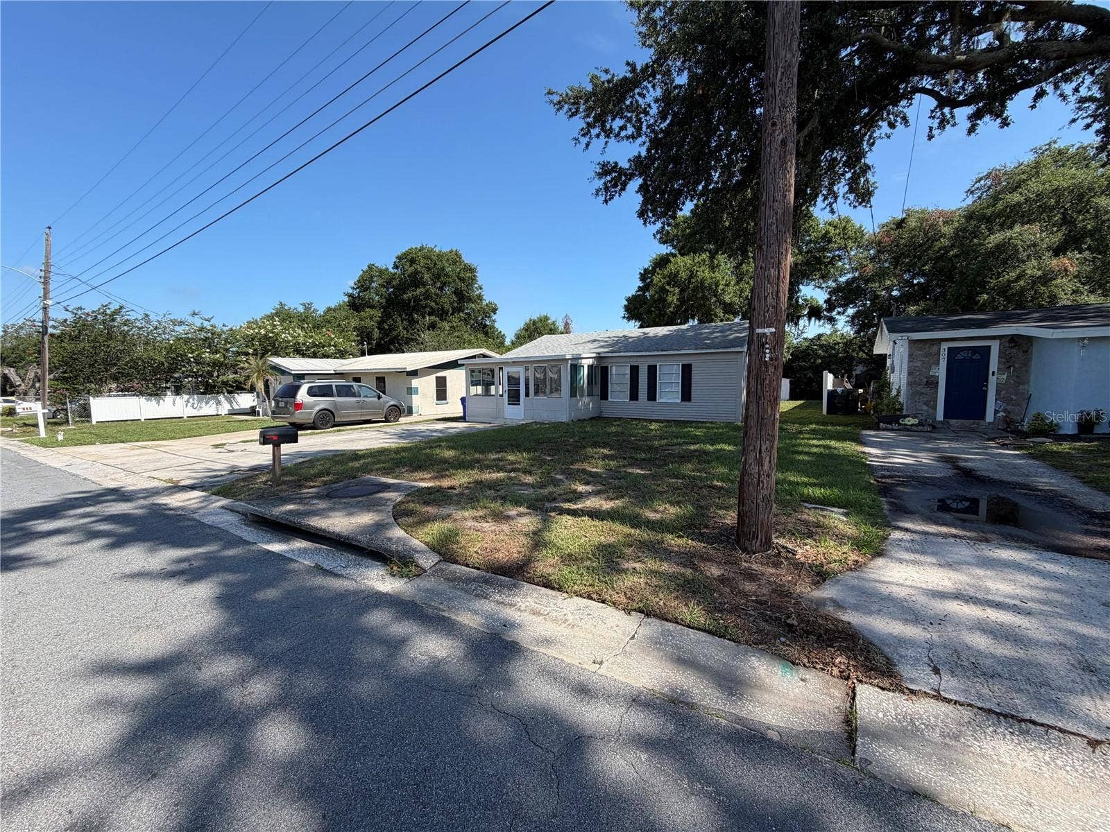 311 W BELLA VISTA STREET, Lakeland, FL 33805 311 W BELLA VISTA STREET, Lakeland, FL 33805