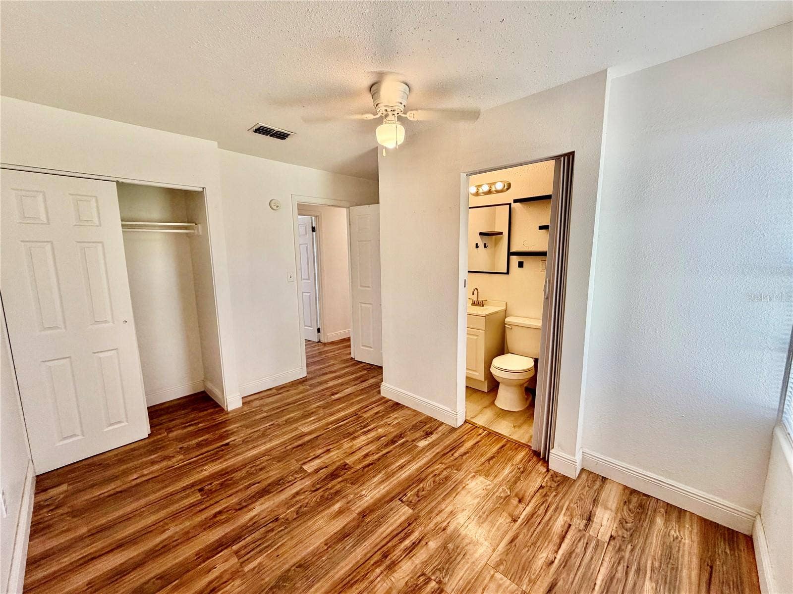 311 W BELLA VISTA STREET, Lakeland, FL 33805 311 W BELLA VISTA STREET, Lakeland, FL 33805