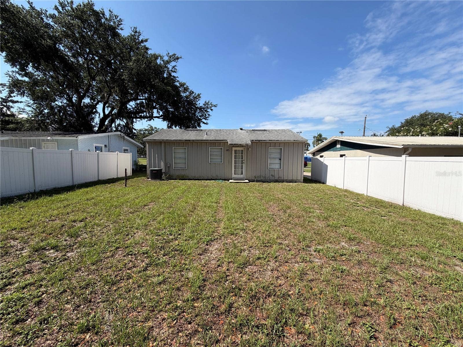 311 W BELLA VISTA STREET, Lakeland, FL 33805 311 W BELLA VISTA STREET, Lakeland, FL 33805
