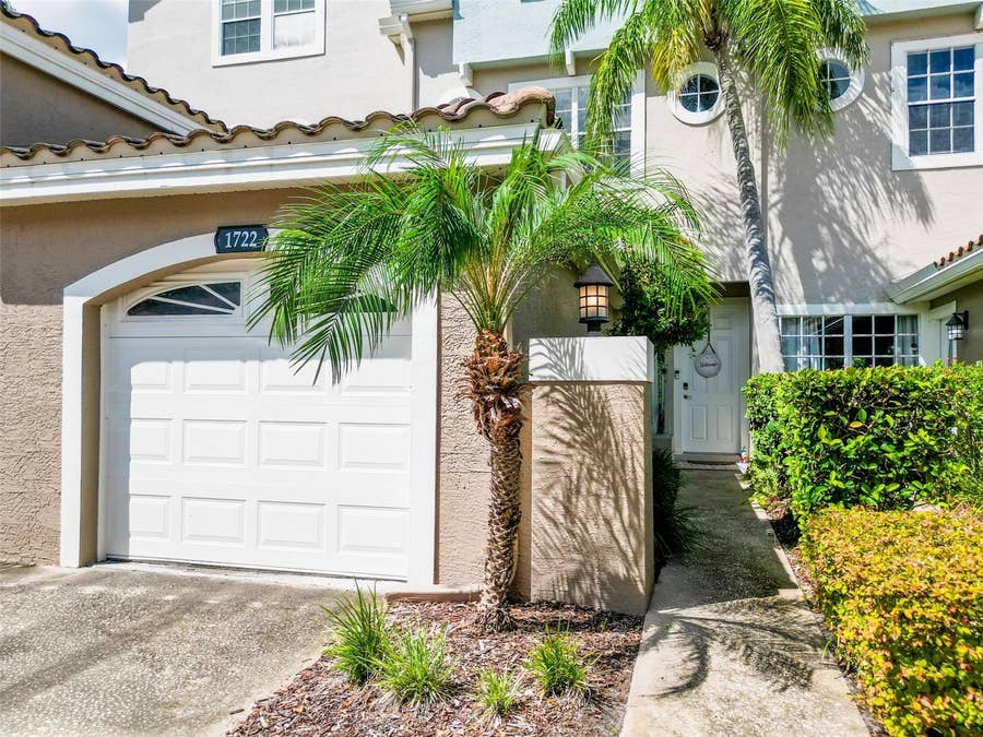 Property photo for 1722 ARABIAN LANE, Palm Harbor, FL