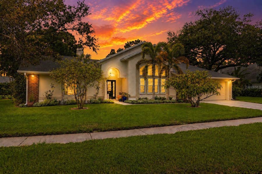 Property photo for 8412 RIDGEBROOK CIRCLE, Odessa, FL