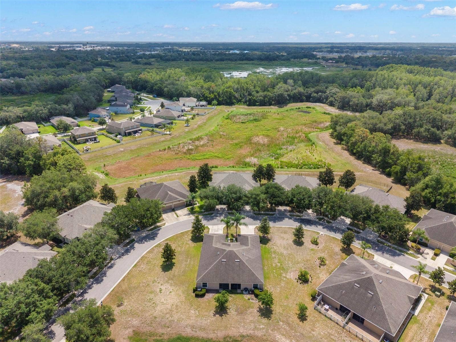 13627 CREST LAKE DRIVE, Hudson, FL 34669 13627 CREST LAKE DRIVE, Hudson, FL 34669