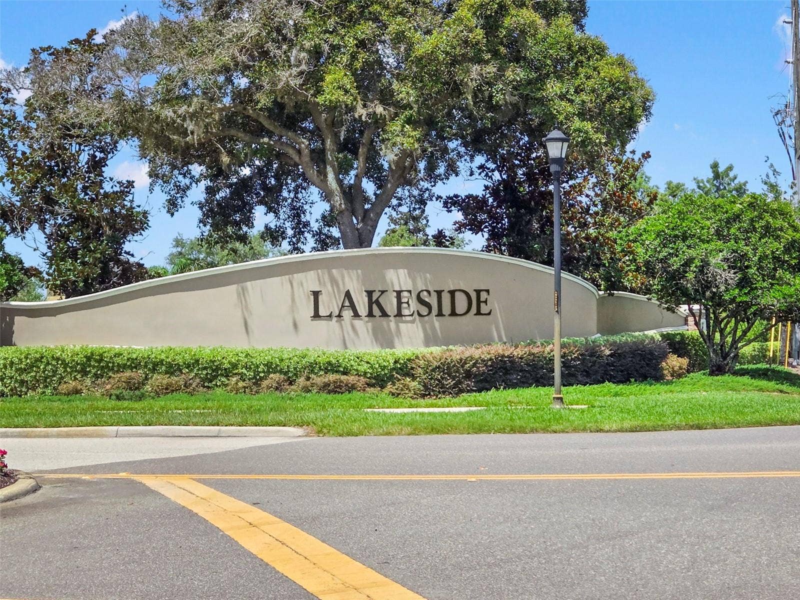13627 CREST LAKE DRIVE, Hudson, FL 34669 13627 CREST LAKE DRIVE, Hudson, FL 34669