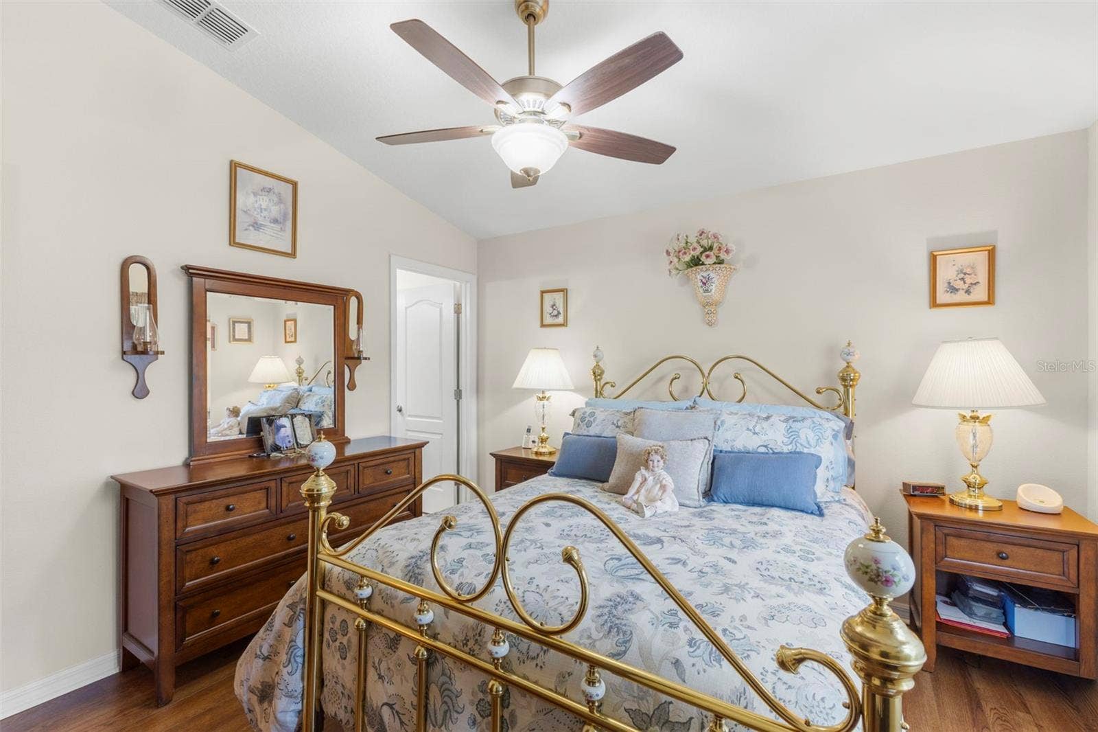 13627 CREST LAKE DRIVE, Hudson, FL 34669 13627 CREST LAKE DRIVE, Hudson, FL 34669