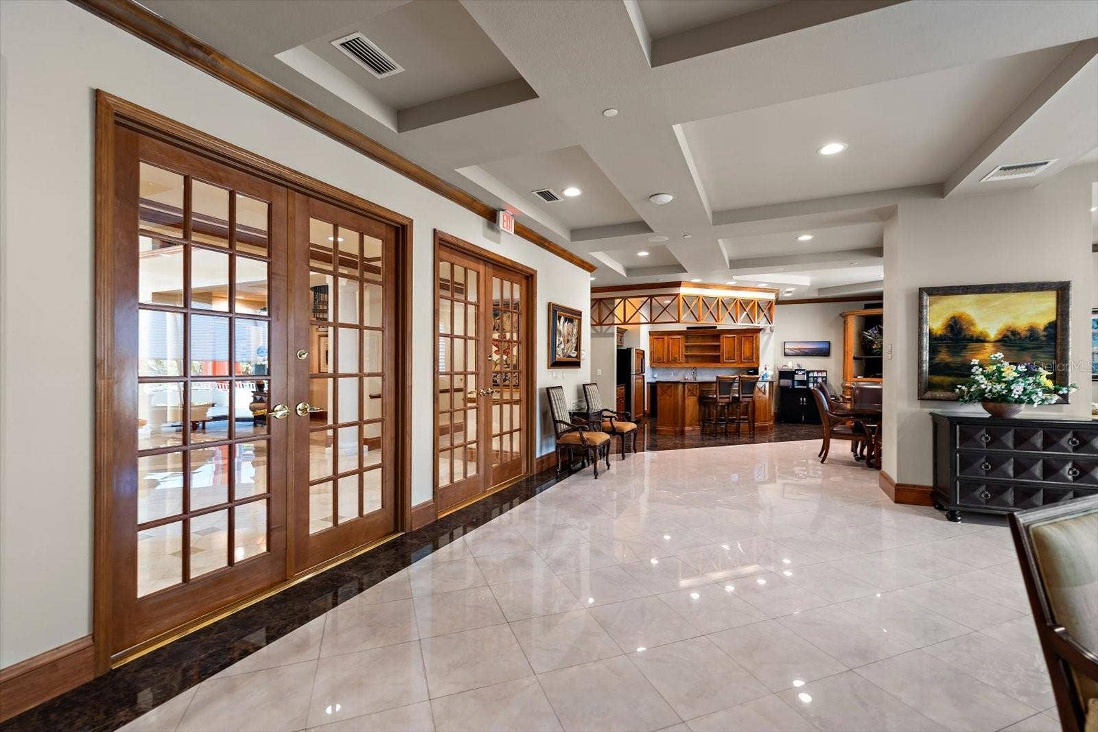 1170 GULF BOULEVARD, #404, Clearwater Beach, FL 33767 Coastal sophistication from the moment you walk in.