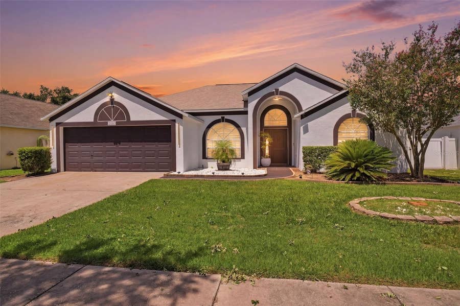 Property photo for 2210 TOWERING OAKS CIRCLE, Seffner, FL