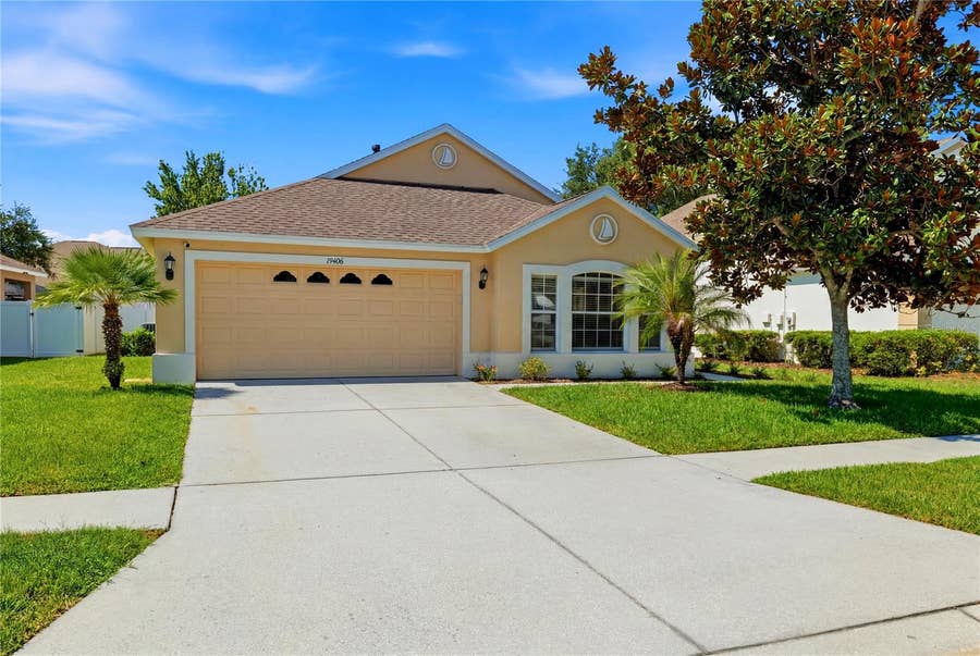 Property photo for 19406 SUNSET BAY DRIVE, Land O Lakes, FL