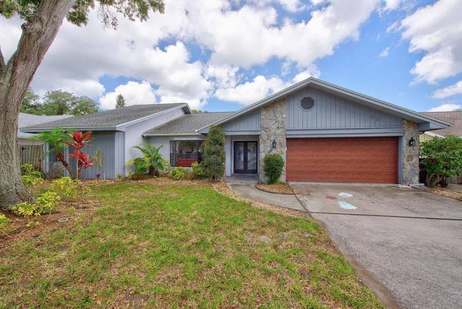 Property photo for 1111 KNOLLWOOD DRIVE, Safety Harbor, FL