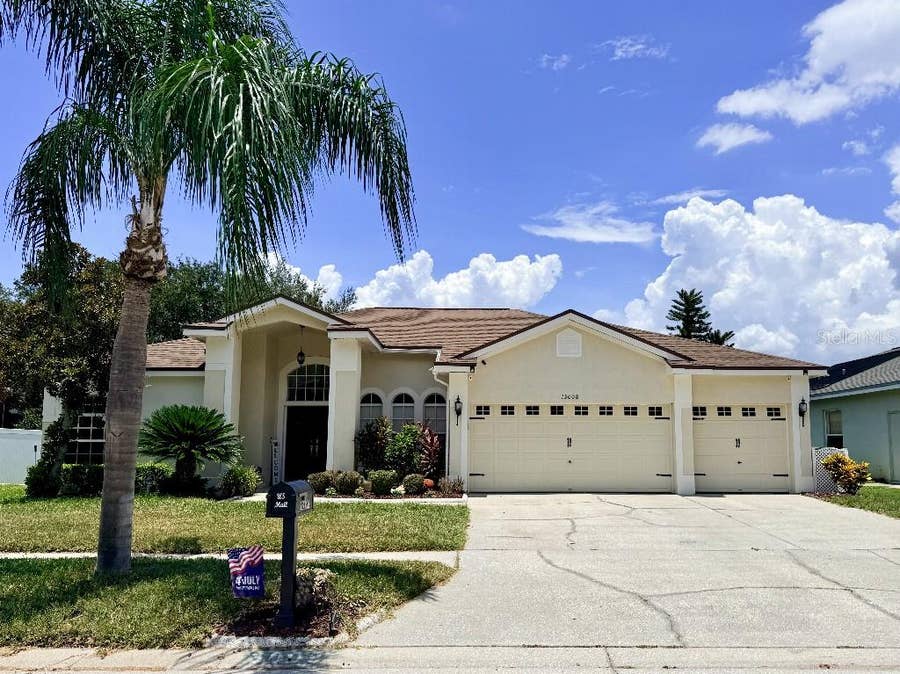 Property photo for 13008 PRESTWICK DRIVE, Riverview, FL