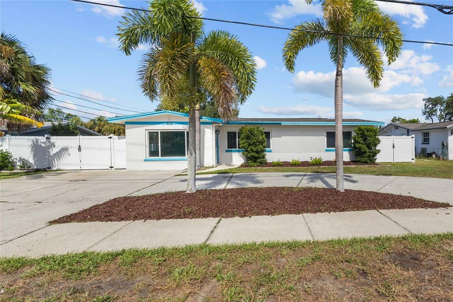 Property photo for 605 S FLORIDA AVENUE, Tarpon Springs, FL