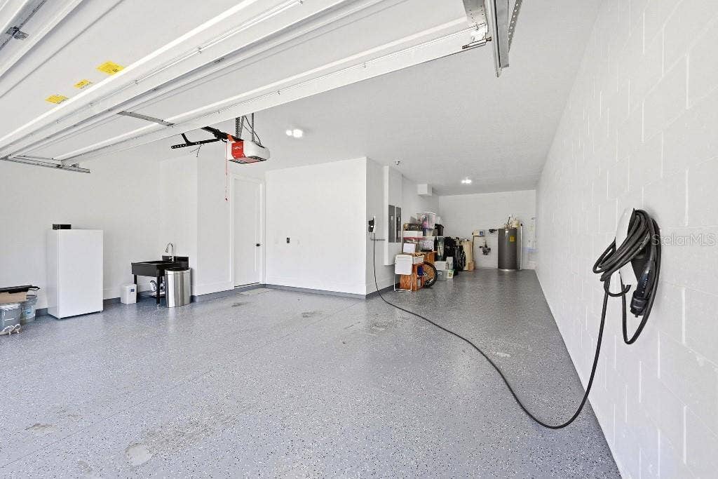 8426 MOREHOUSE DRIVE, Orlando, FL 32836 8426 MOREHOUSE DRIVE, Orlando, FL 32836