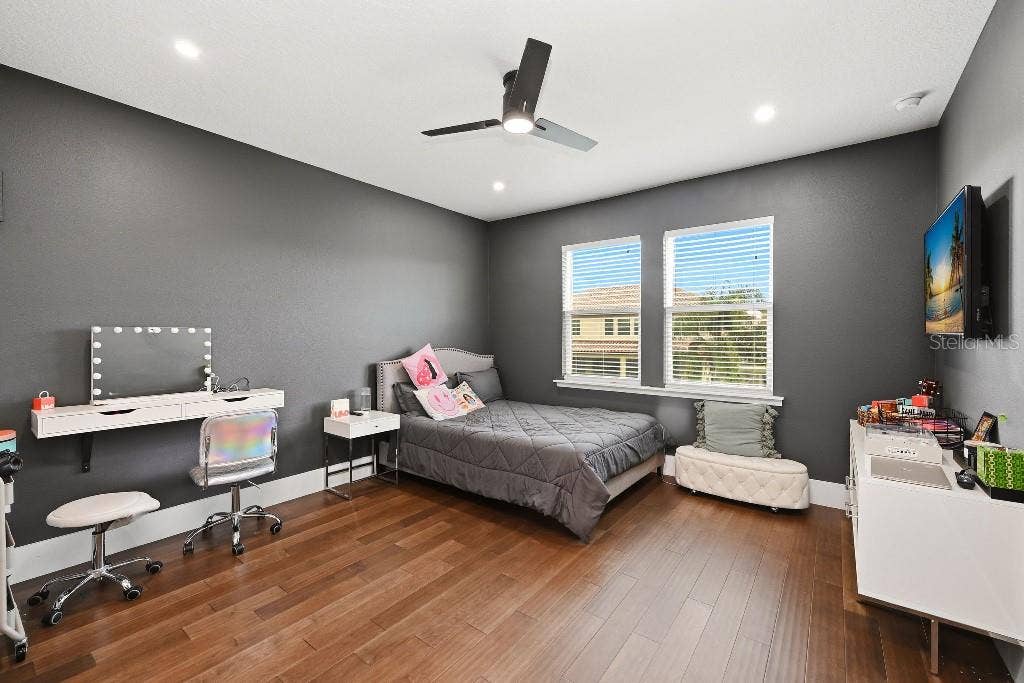 8426 MOREHOUSE DRIVE, Orlando, FL 32836 8426 MOREHOUSE DRIVE, Orlando, FL 32836