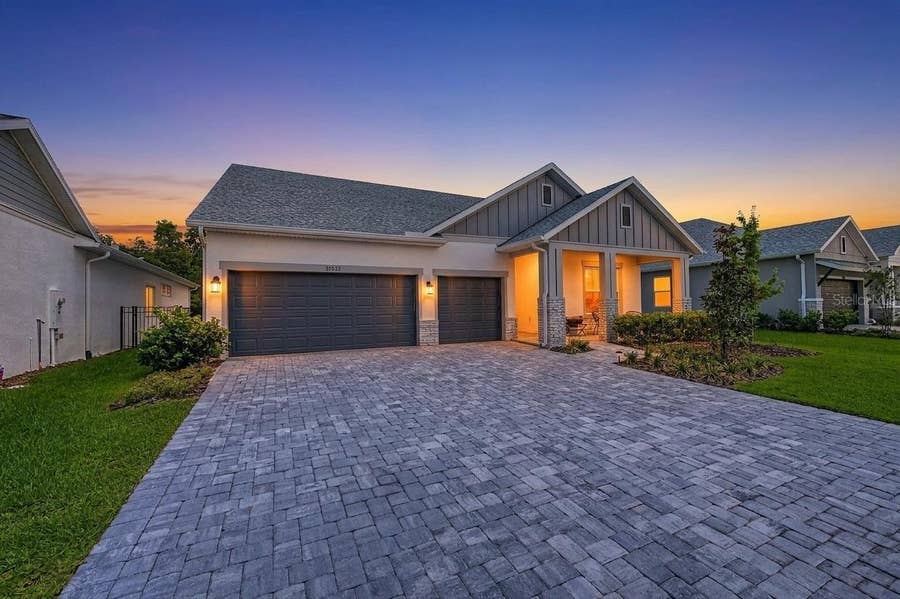 Property photo for 31537 HAYMAN LOOP, Wesley Chapel, FL