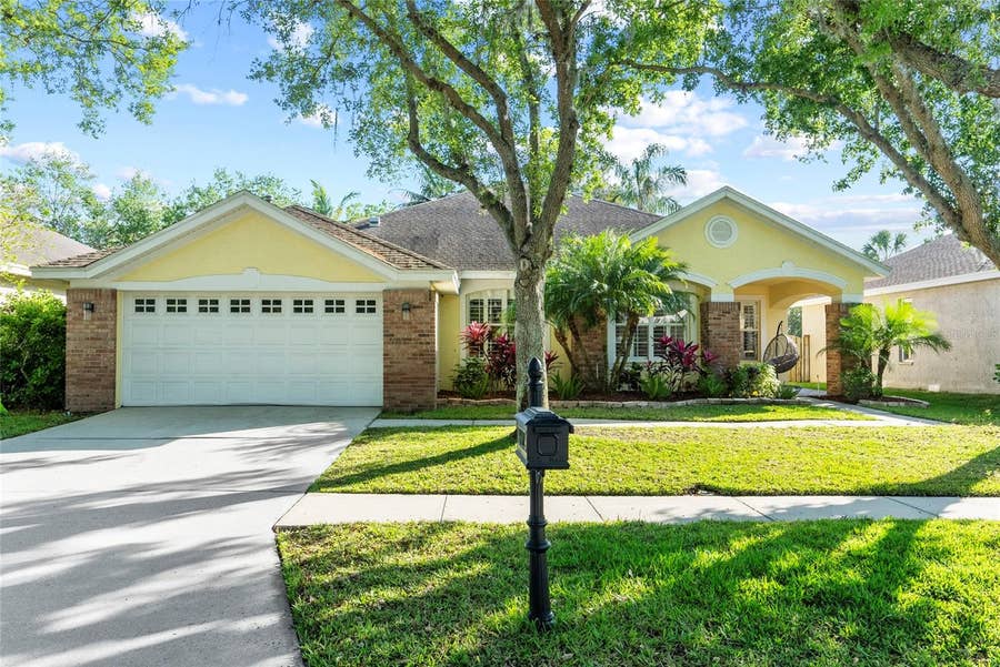 Property photo for 10602 ROCHESTER WAY, Tampa, FL